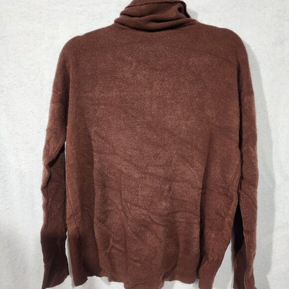Burnt Orange Brown Turtleneck Thin Sweater - Picture 2 of 5